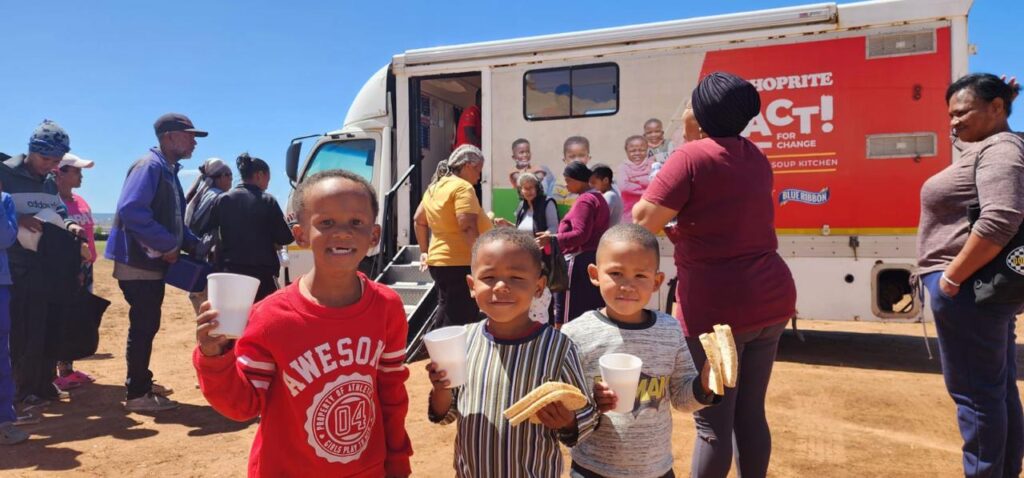 Volunteering in Christian Outreach: How to Serve with Dignity and Care